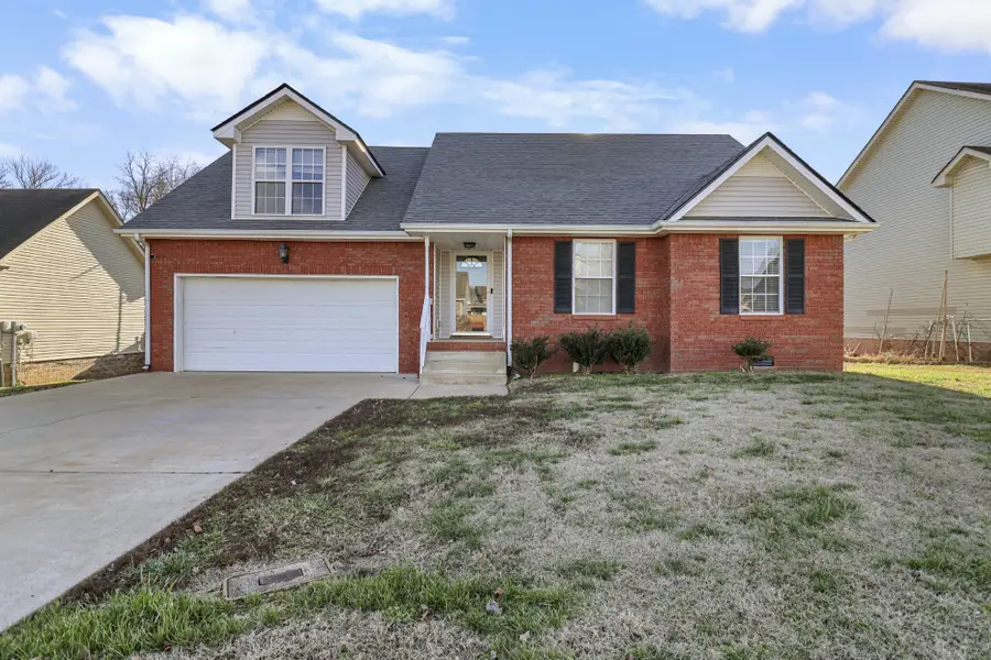 3249 Veranda Cir, Clarksville, TN 37042 - Image #2