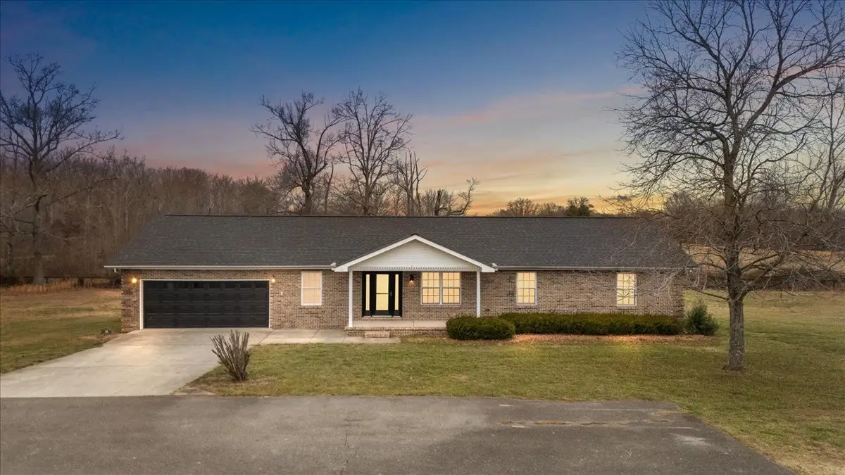 183 Gilliam Ln, Tullahoma, TN 37388 - Image #1