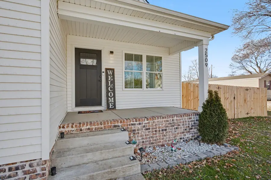 2509 Nunley St, Greenbrier, TN 37073 - Image #3