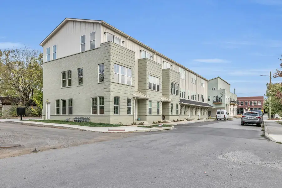 1629 Adams Street, Chattanooga, TN 37408 - #3