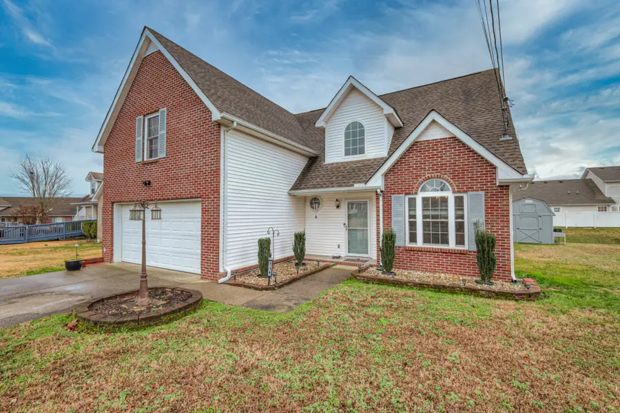 714 Almondwood Pl, La Vergne, TN 37086 - Image #2