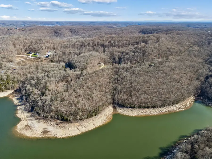 16 Shoreside Dr, Smithville, TN 37166 - Image #3