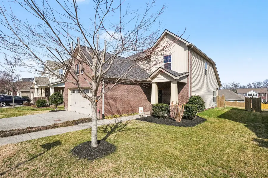 334 Lola Ln, Cottontown, TN 37048 - #2