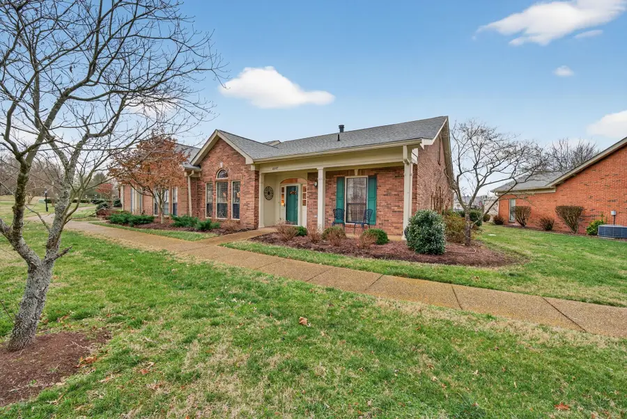 6049 Sunrise Cir, Franklin, TN 37067 - Image #3