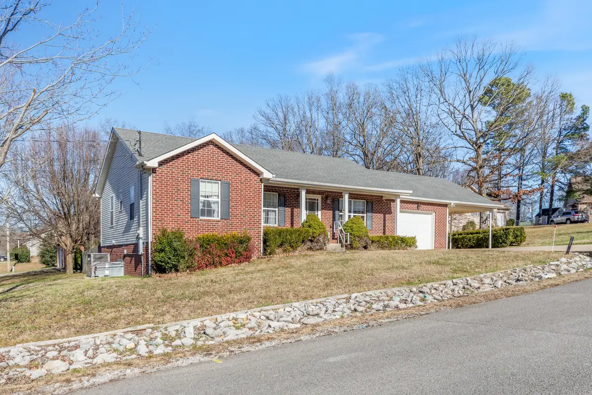 101 Garden View Ct, Dickson, TN 37055 - Image #1