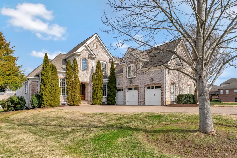 401 Childe Harolds Ln, Brentwood, TN 37027 - Image #2