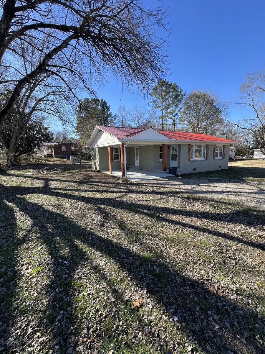 2094 Old Stage Rd, Adamsville, TN 38310 - #2