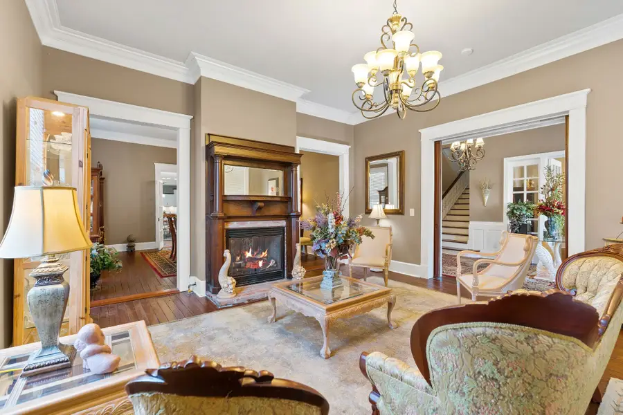 554 E Main St, Jackson, TN 38301 - Image #3