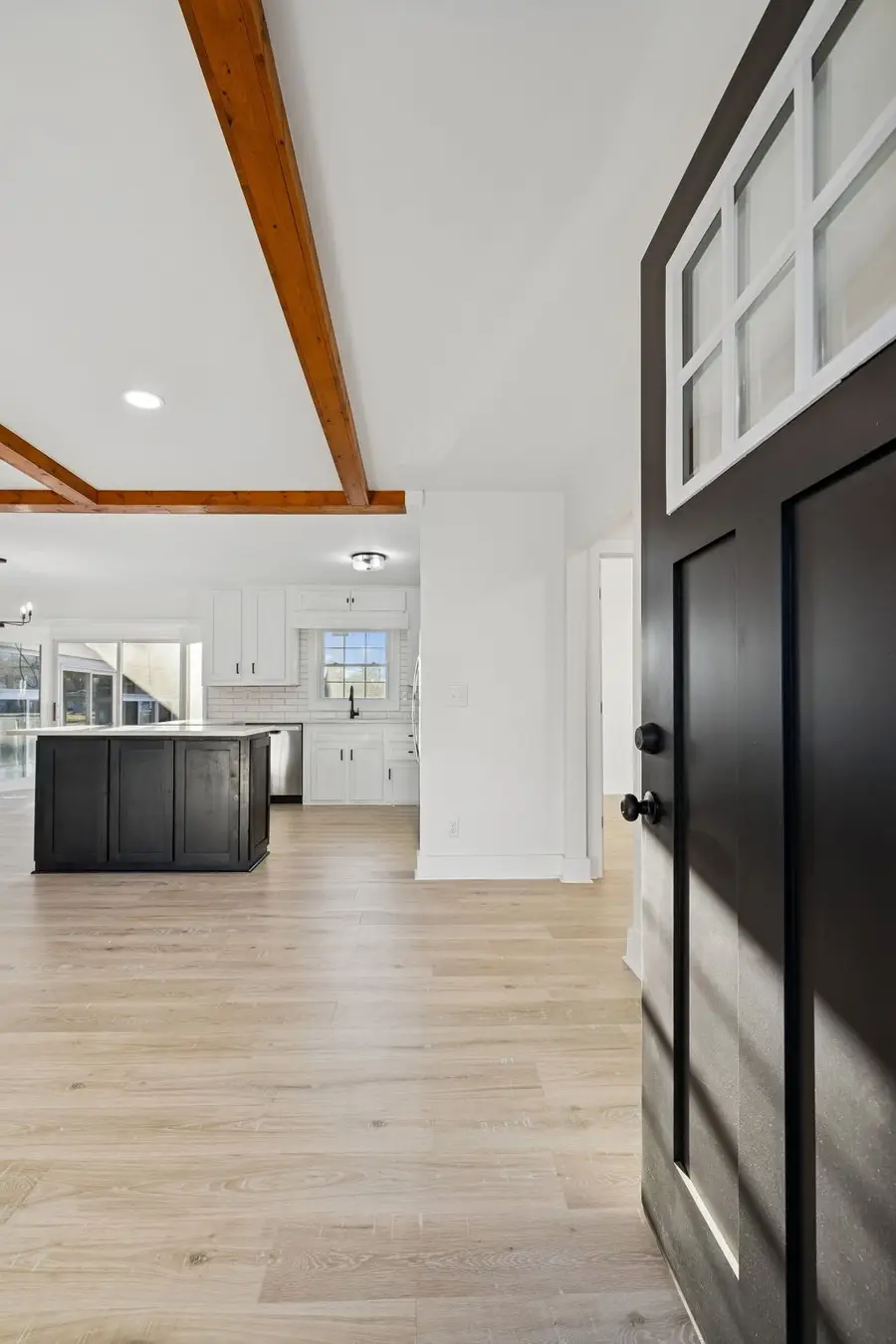 1305 Ellington Dr, Lafayette, TN 37083 - #3