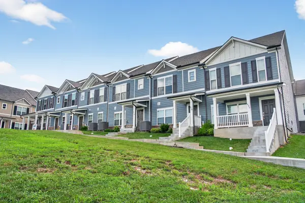 616 China Grove Aly, Antioch, TN 37013