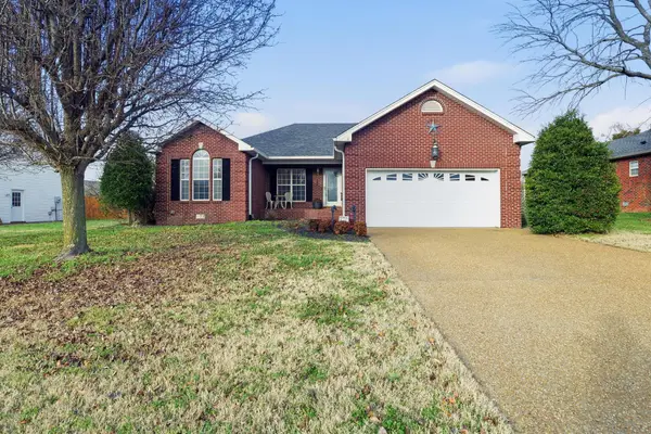 1122 Wedgewood Dr, Gallatin, TN 37066