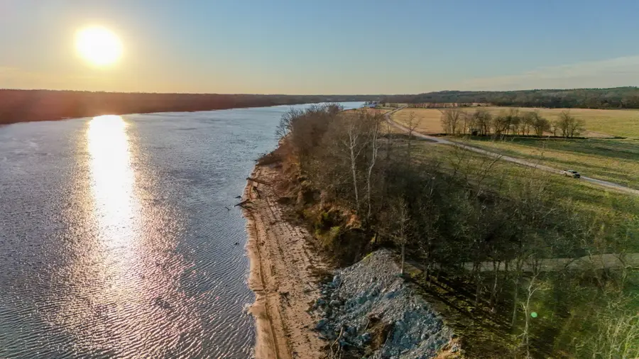 1224 Waterway Rd, Bath Springs, TN 38311 - Image #2