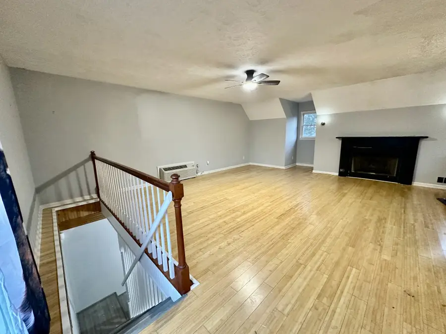 4036 Vernon Creek Rd, Cunningham, TN 37052 - Image #3