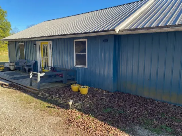 2705 Johnson Branch Rd, Leoma, TN 38468 - Image #1