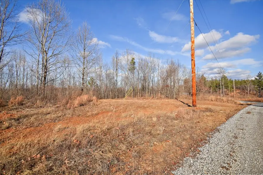 98 Saddleback Drive, Dover, TN 37058 - Image #3