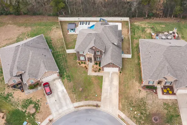 1413 Burrows Ave, Murfreesboro, TN 37129