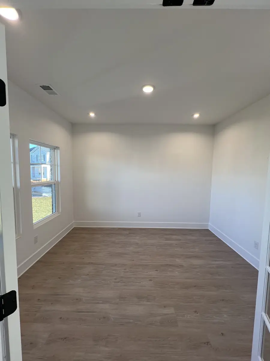 306 Strong Street, Columbia, TN 38401 - #3