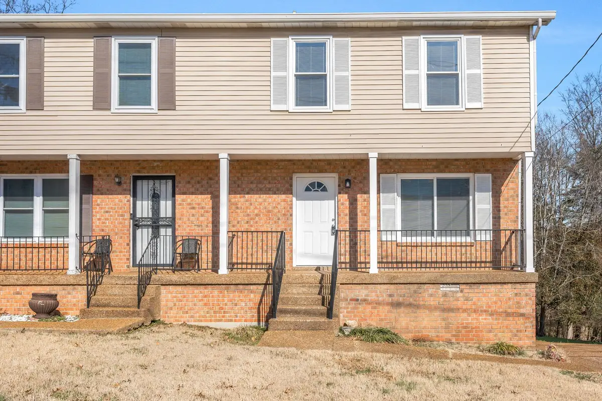 708 Flint Ridge Dr, Whites Creek, TN 37189 - Image #1