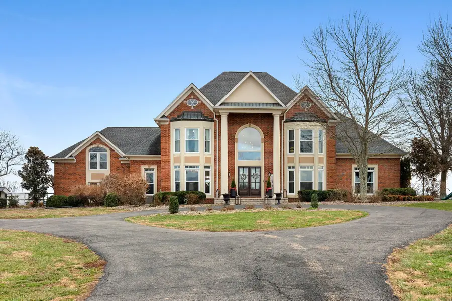 1600 Oakdale Rd, Westmoreland, TN 37186 - Image #2