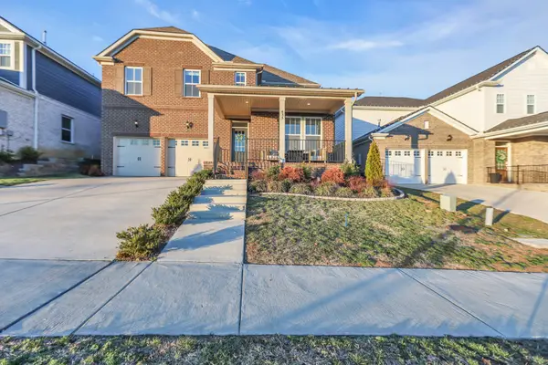 635 Snap Dragon Ln, Hendersonville, TN 37075