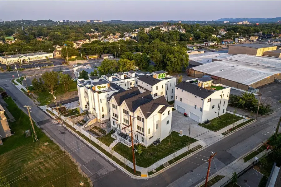 5627 Lenox Ave, Nashville, TN 37209 - Image #2