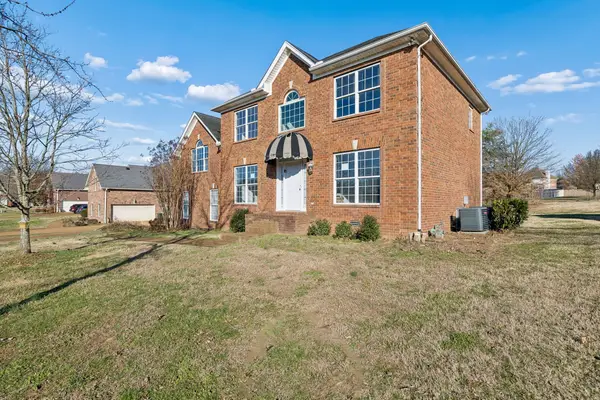 138 Huntington Pl, Hendersonville, TN 37075