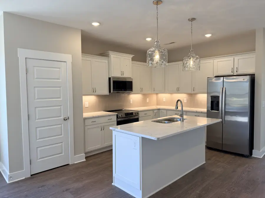 1202 Anson St, Gallatin, TN 37066 - Image #3