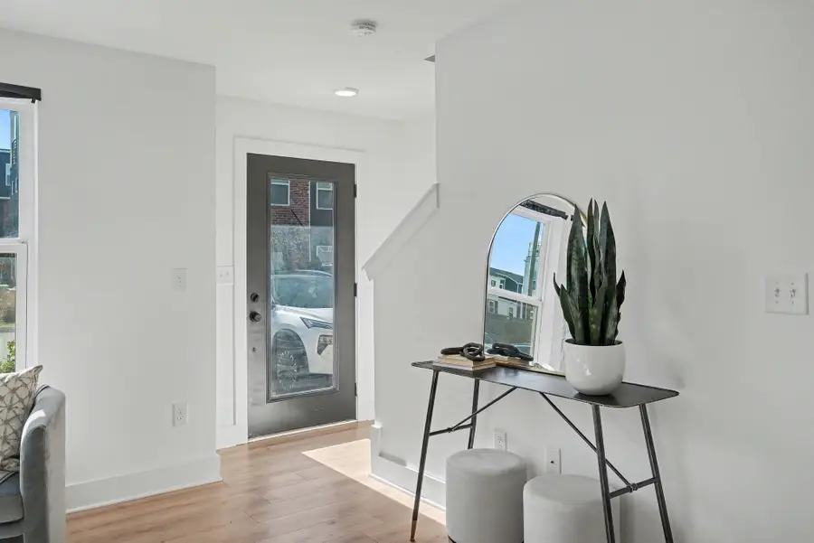 102 Duke St #7, Nashville, TN 37207 - #2