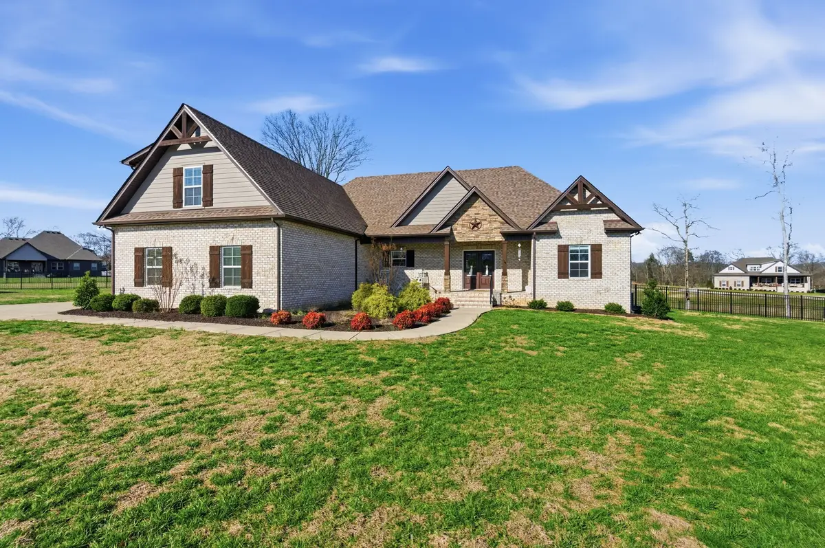 107 Bowwater Pl, Gallatin, TN 37066 - #1