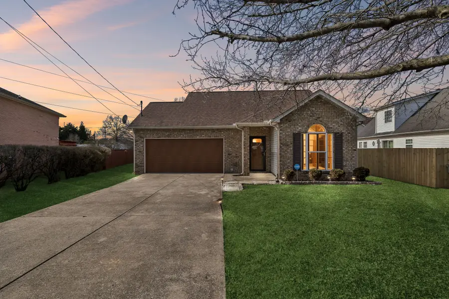 4904 Hickory Woods E, Antioch, TN 37013 - #2