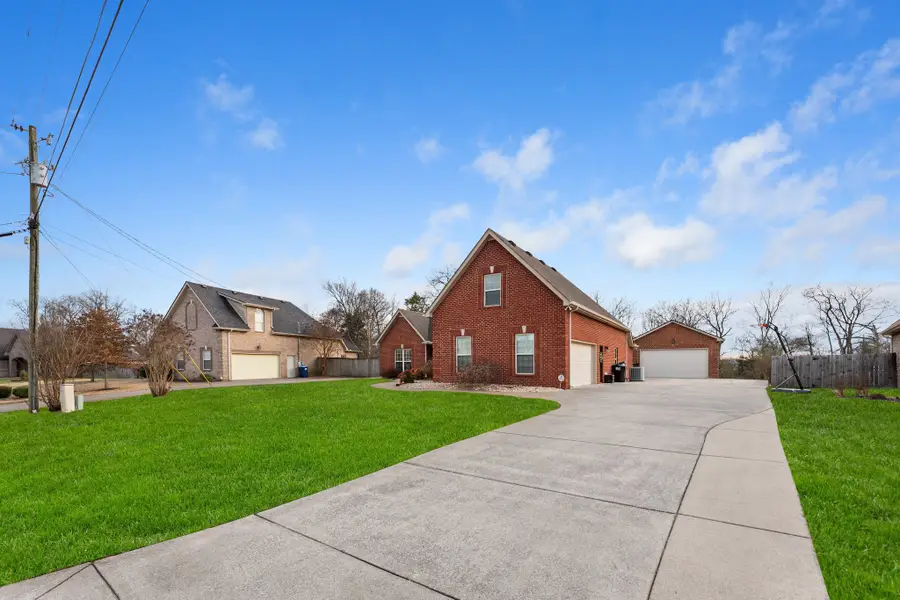 1009 Spring Creek Drive, Murfreesboro, TN 37129 - Image #3