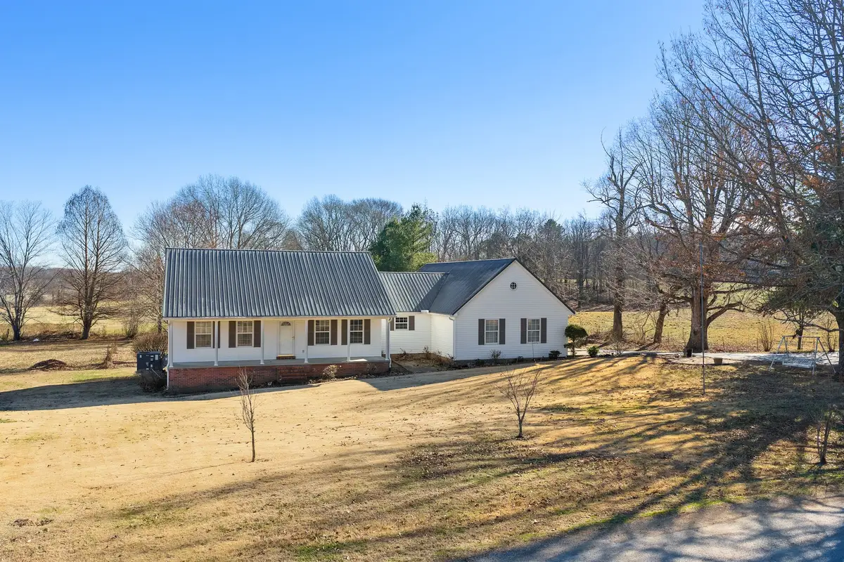 3149 Sand Ridge Rd, Lexington, TN 38351 - #1