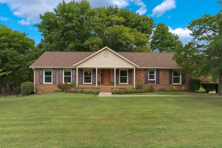 506 Page Dr, Mount Juliet, TN 37122 - Image #2