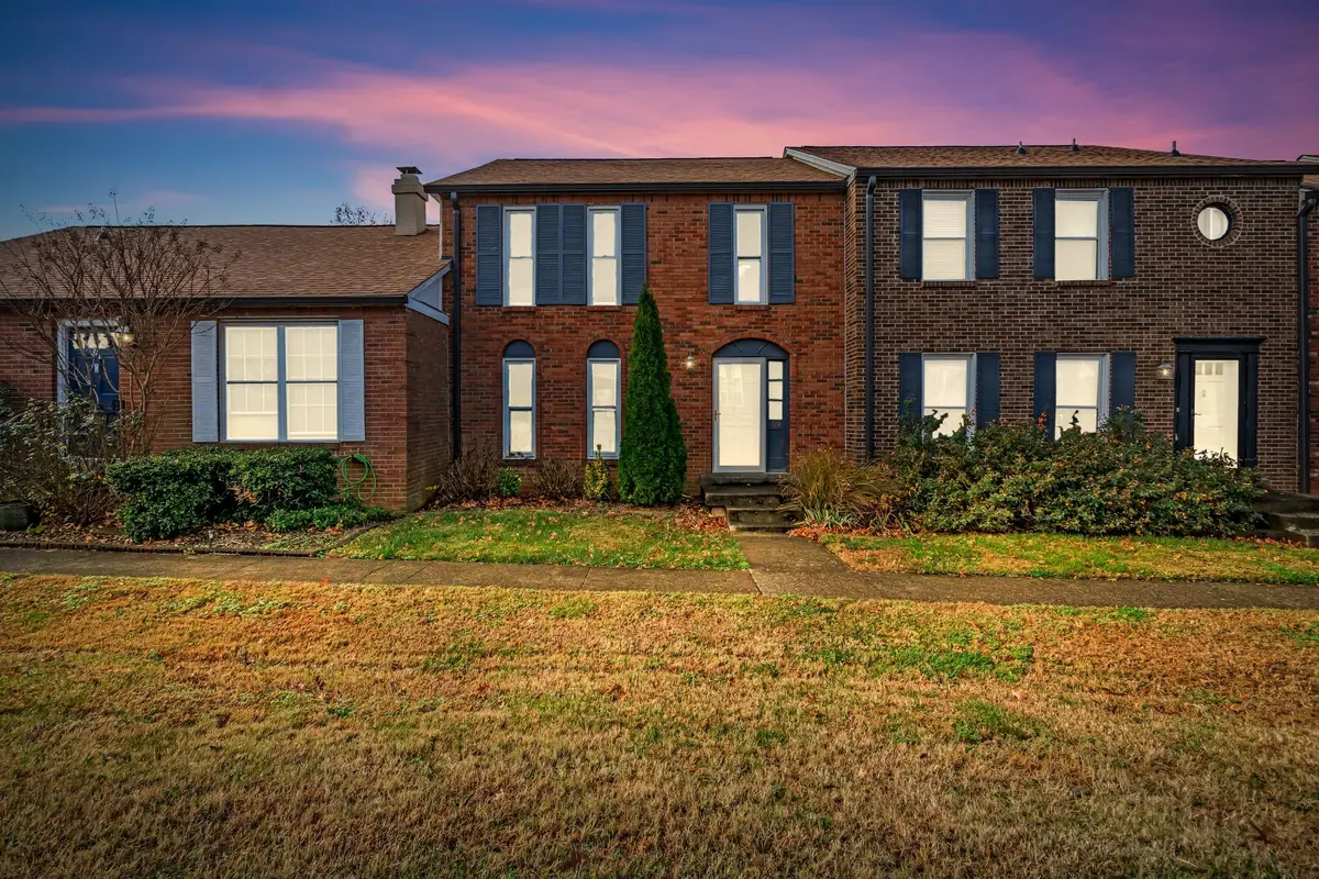 318 Huntington Ridge Dr, Nashville, TN 37211 - Image #1