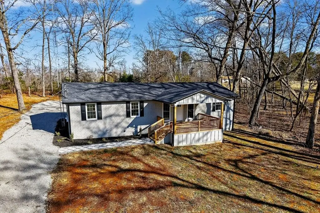 199 W Whitehall Rd, Cookeville, TN 38501 - #1