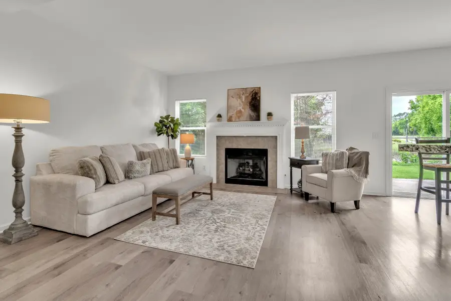 1000 Beverly Ln, Spring Hill, TN 37174 - Image #2