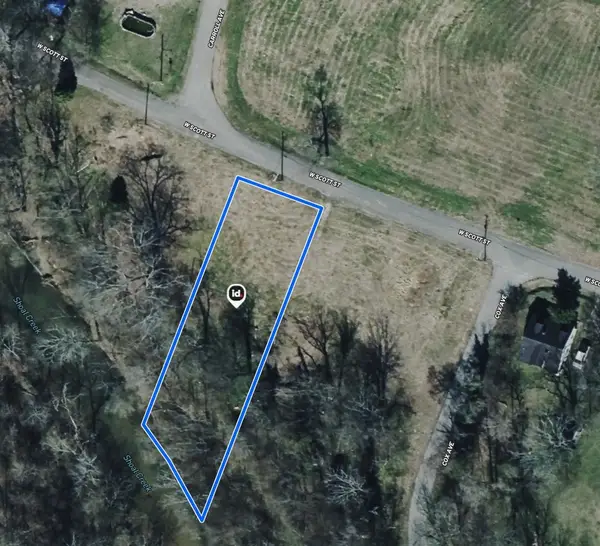 209 W Scott St, Lawrenceburg, TN 38464