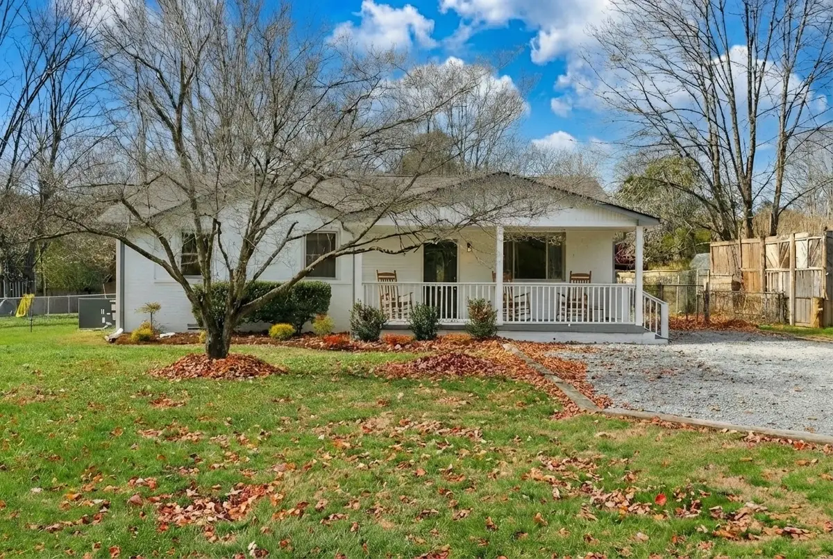 5537 Zapata Dr, Pegram, TN 37143 - Image #1