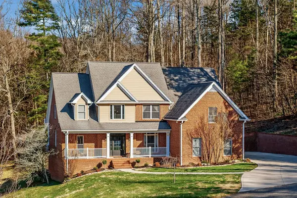 380 New Heritage Dr, Cookeville, TN 38506