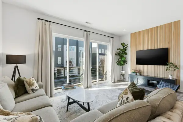 2079 Edison Park Ln, Nashville, TN 37209