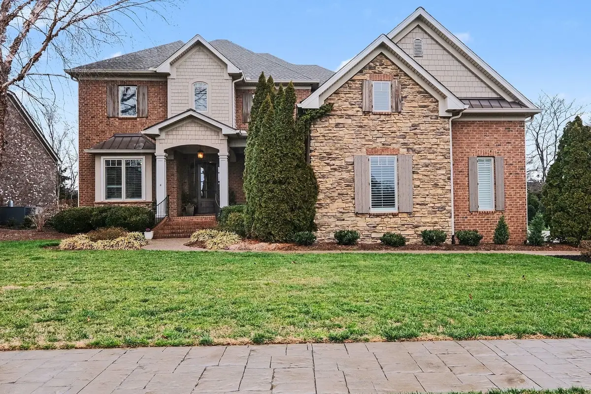 1233 Potter Ln, Gallatin, TN 37066 - Image #1