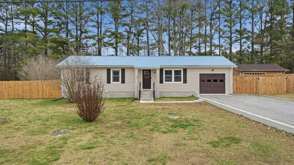 12 Harper Dr, Fayetteville, TN 37334