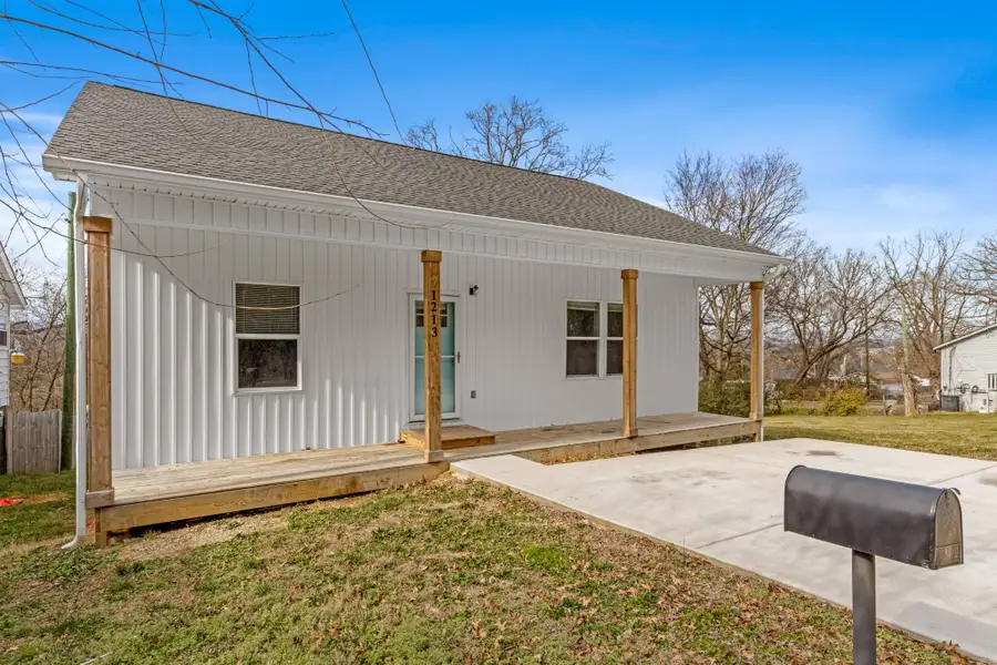1213 N Chamberlain Avenue, Chattanooga, TN 37408 - #2