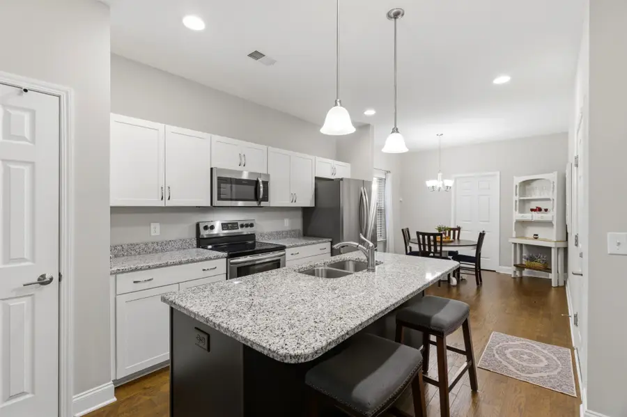 227 Claremont Ct, Gallatin, TN 37066 - #2