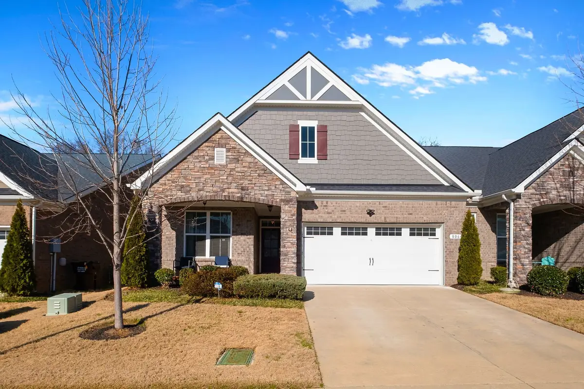 806 Sunset View Dr, Hermitage, TN 37076 - Image #1