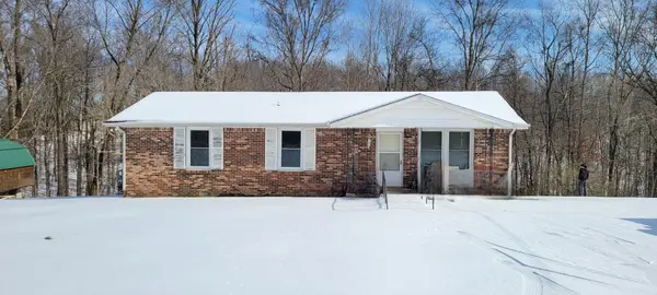 1150 Claylick Rd, White Bluff, TN 37187