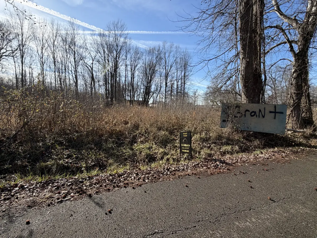 1 Grant St, Clarksville, TN 37043 - Image #1