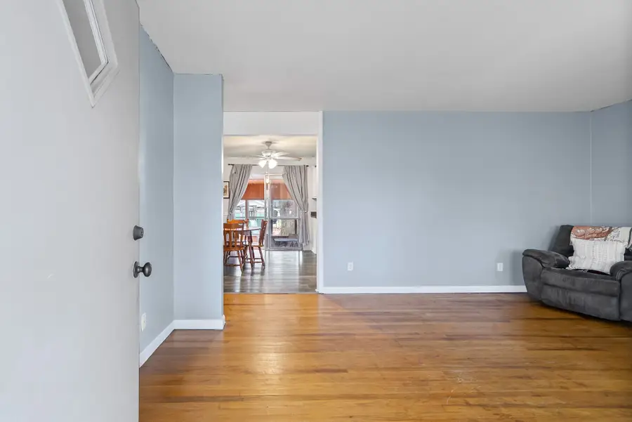 900 Pyle Ln, Hopkinsville, KY 42240 - Image #2