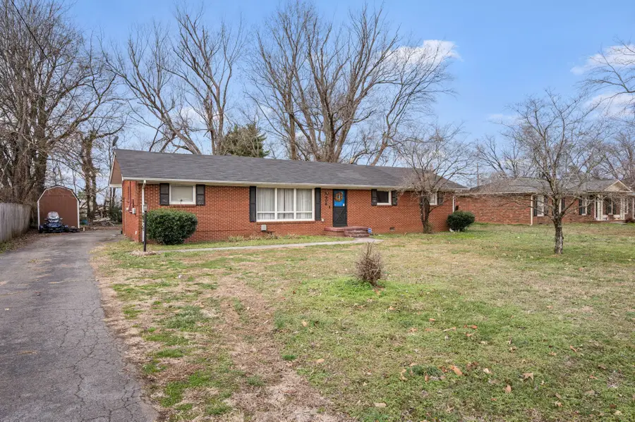 906 Kirkwood Ave, Murfreesboro, TN 37130 - Image #2