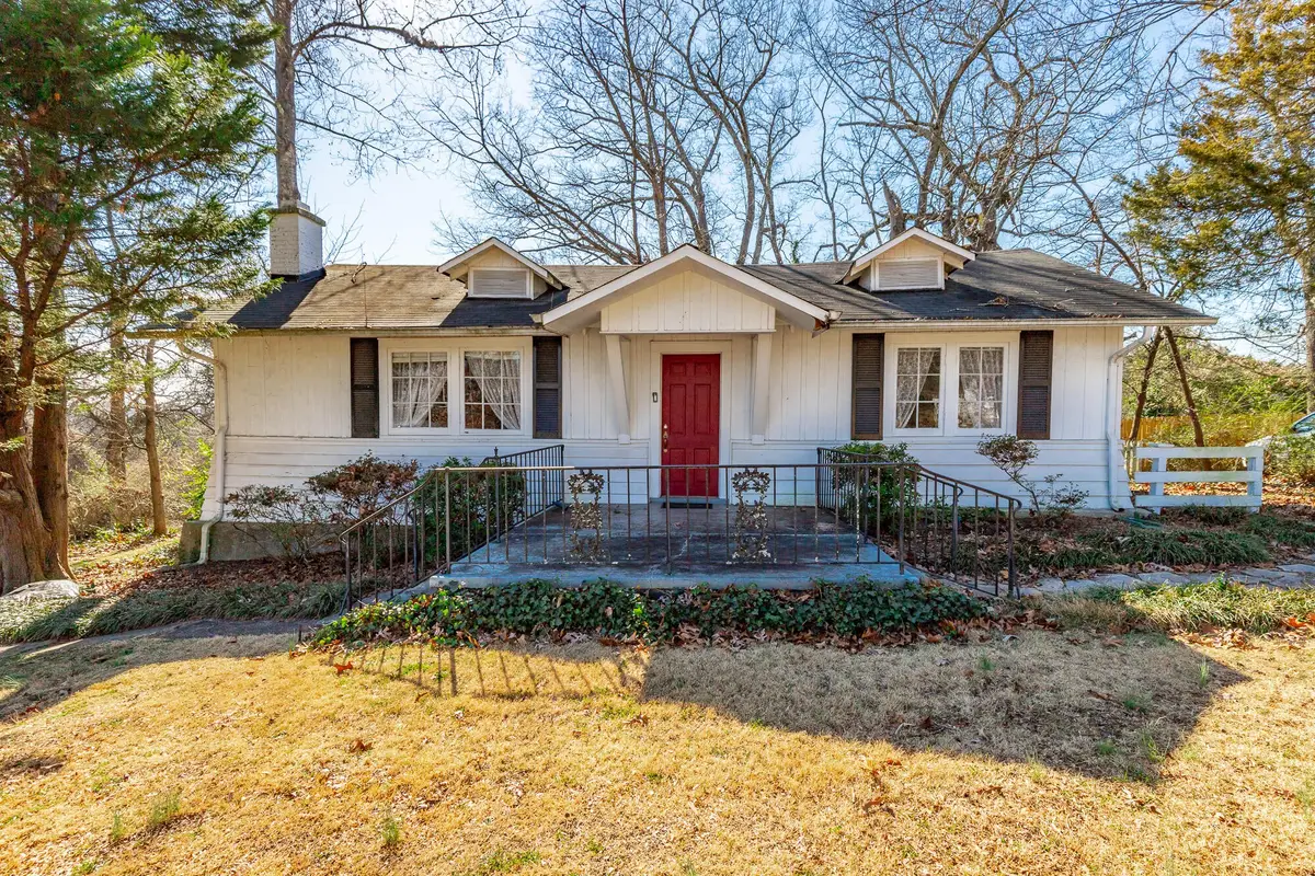 3828 Mission View Avenue, Chattanooga, TN 37411 - Image #1